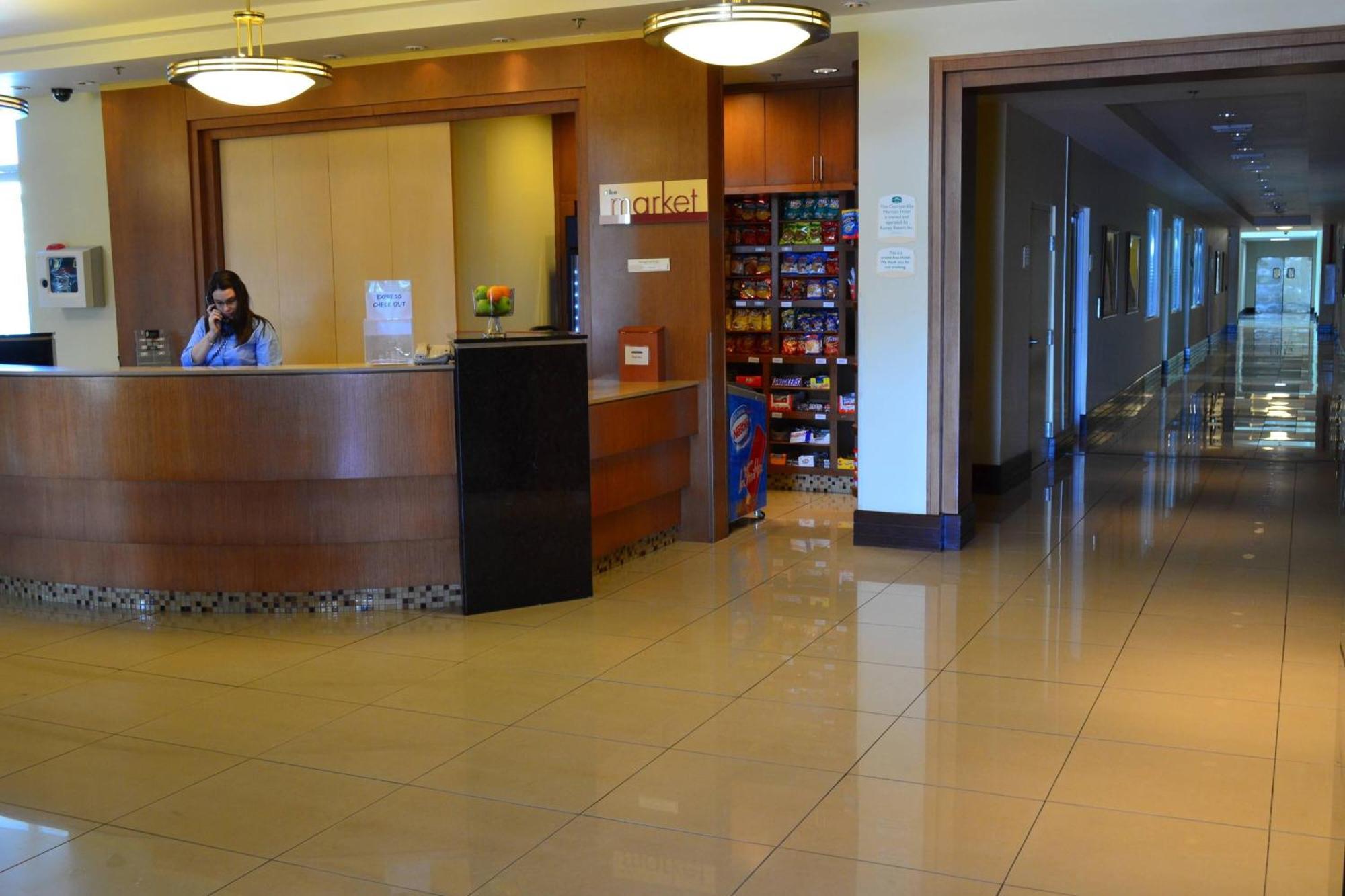 Courtyard Aguadilla Hotel Exterior photo