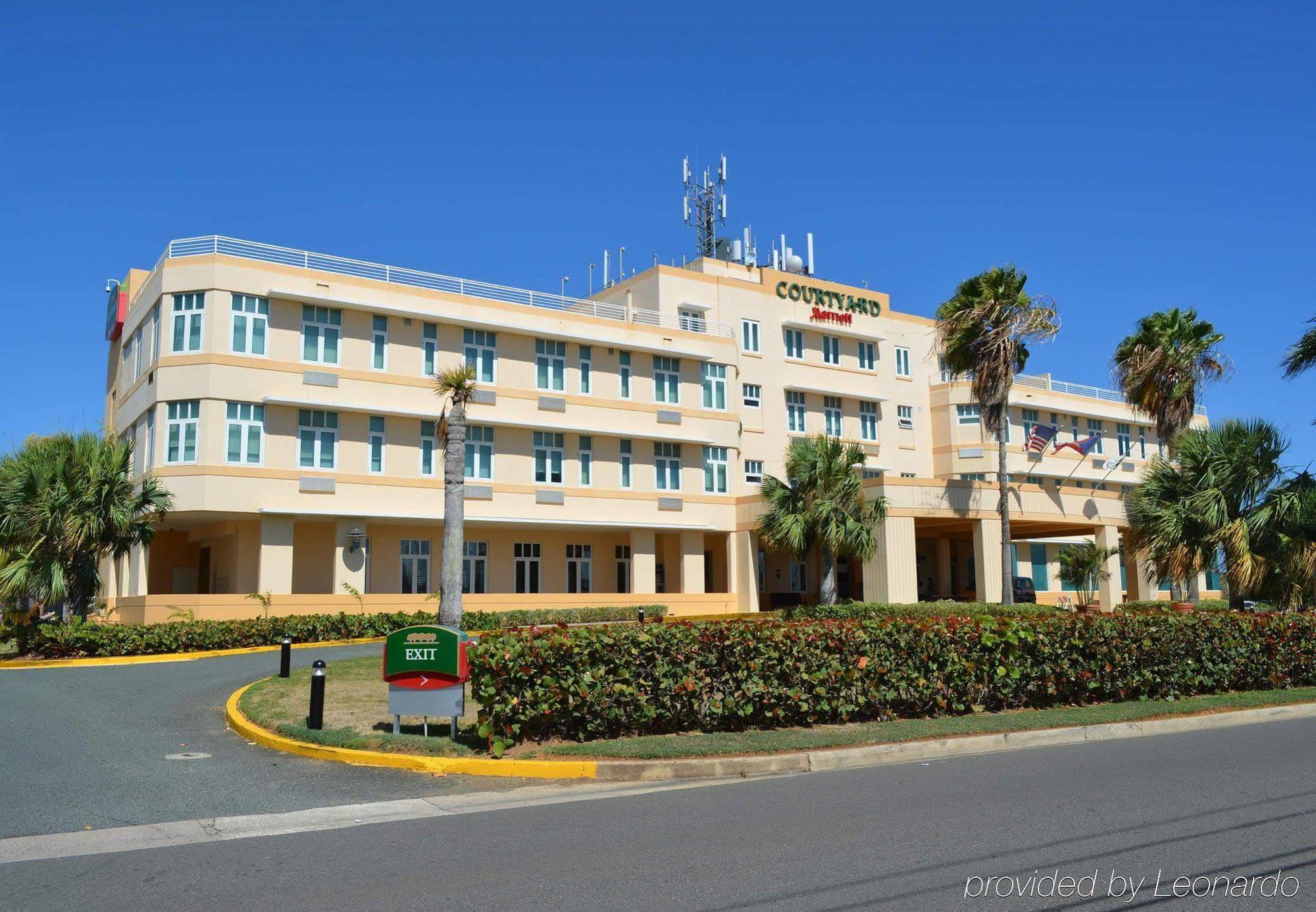 Courtyard Aguadilla Hotel Exterior photo