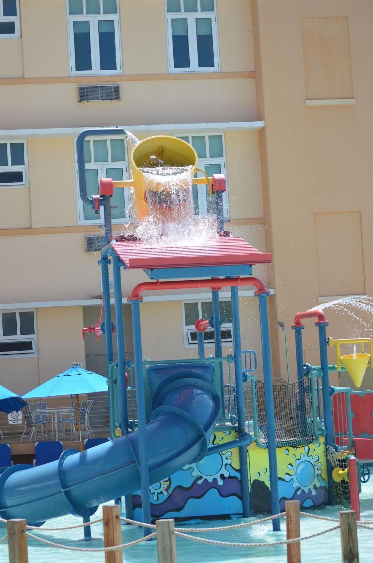 Courtyard Aguadilla Hotel Exterior photo